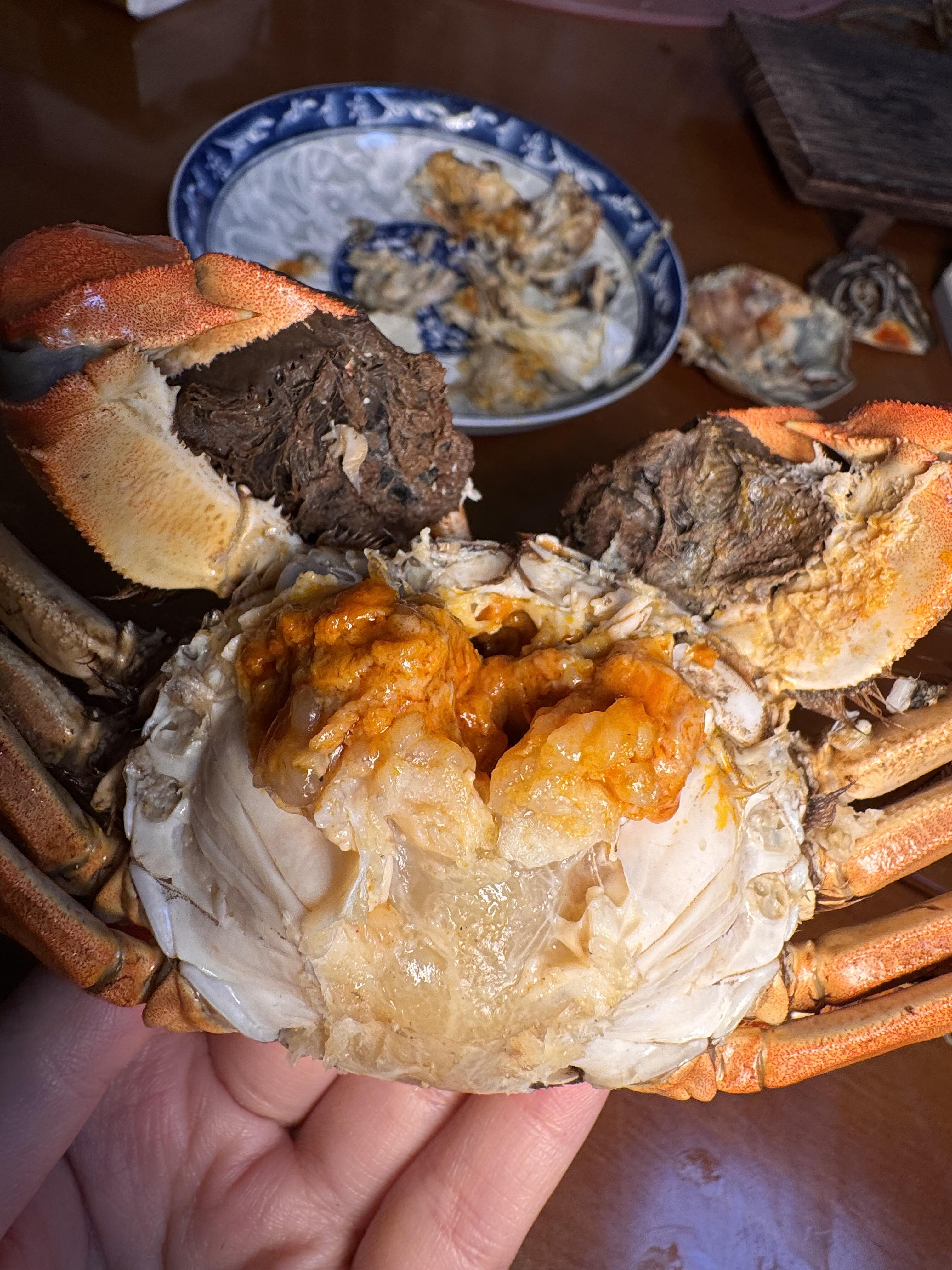 怎么把螃蟹洗干净？